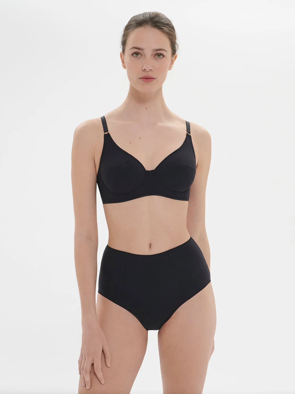 Artifice Underwire Plunge - Black