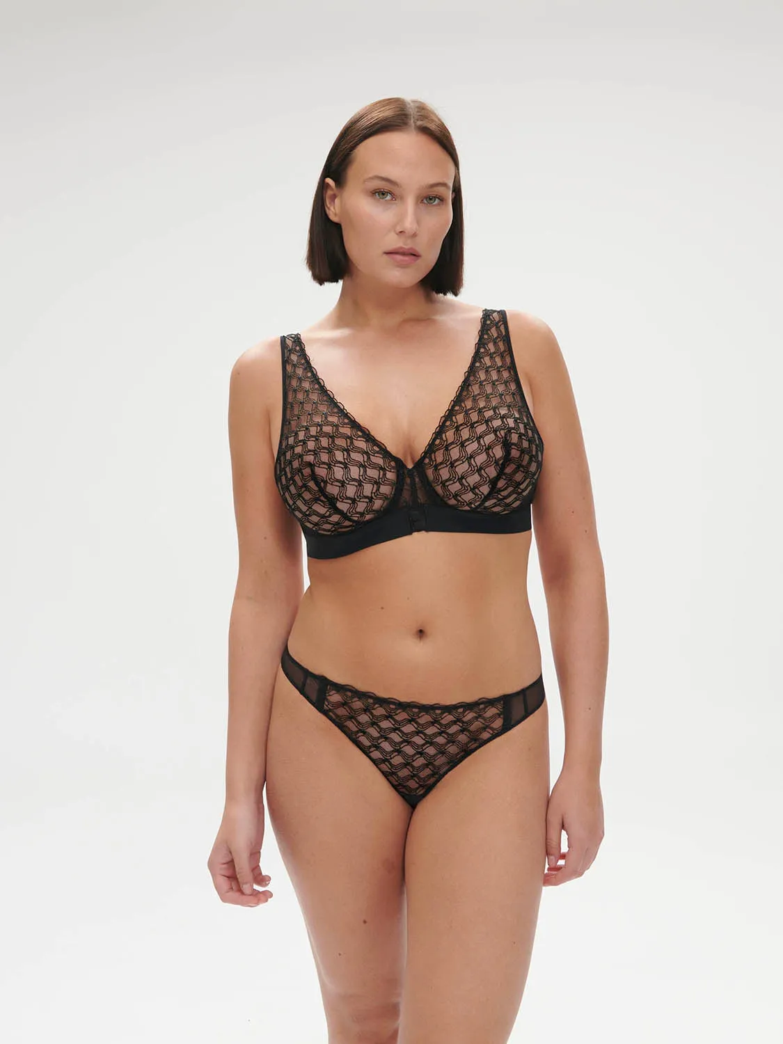 Rose Underwire Triangle - Black