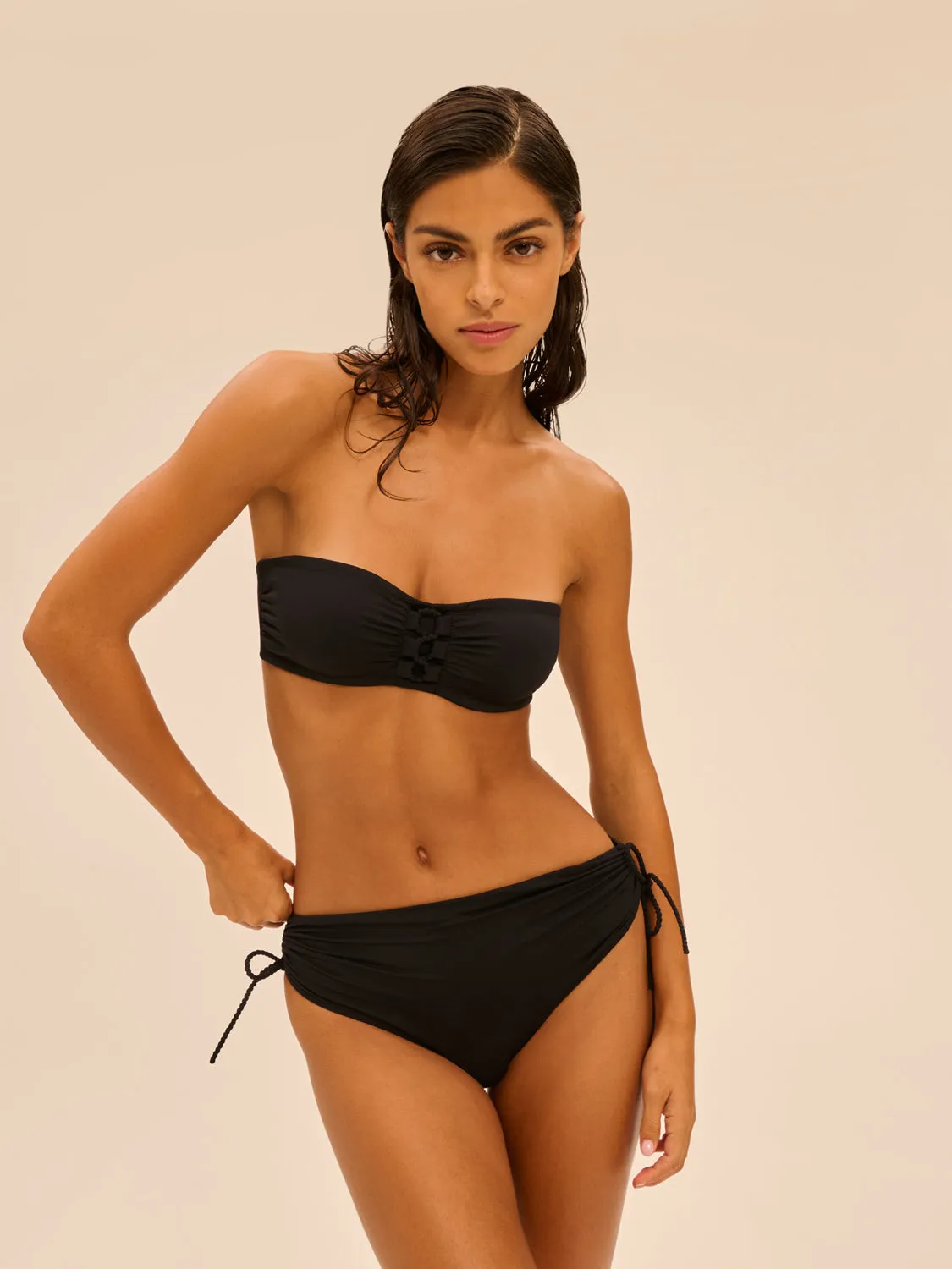 Select Underwire Bandeau - Black