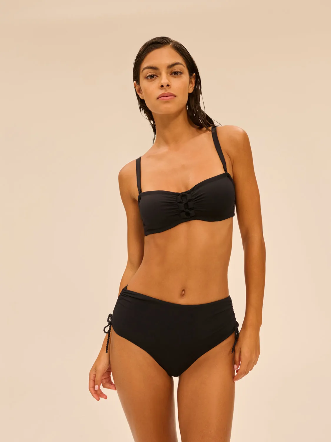 Select Underwire Bandeau - Black